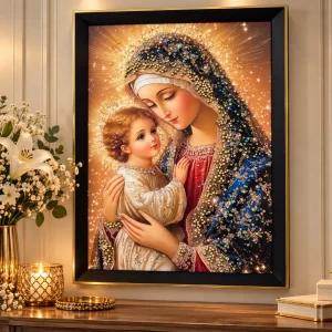 Tablou Maica Domnului cu Pruncul Iisus – pietricele decorative, ramă neagră cu contur auriu – 40 × 30 cm